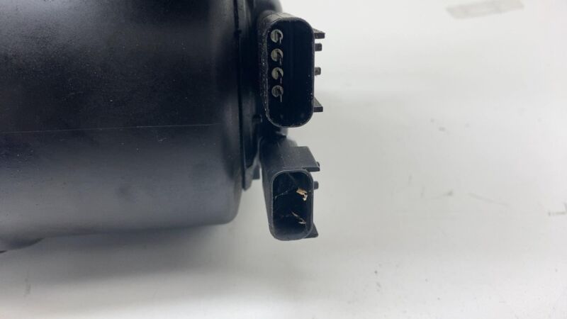 68358393AA 2019 2020 2021 2022 2023 2024 Ram 2500 3500 Fuel Filter & Bracket 6.7L Diesel