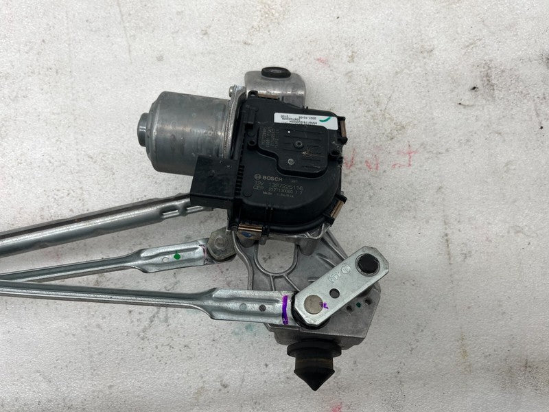 1658936 00 A ⭕ 20-23 Model Y Front LHD Windshield Wiper Linkage Module and Motor 1658936-00-A