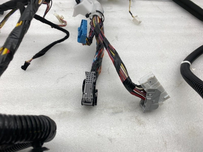 161667500D ⭕20-23 Tesla Model Y Front Left Main Body Wiring Harness Cable Wire 1616675-00-D