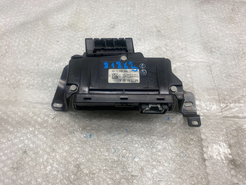 104847600D ⭕ 16-20 Tesla Model S ECU Park Assist + Park Brake Control Module 1048476-00-D
