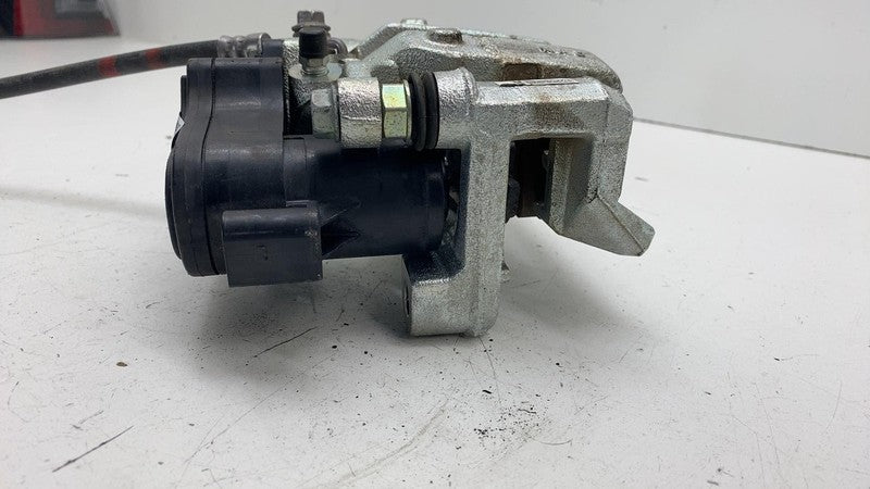 ⭕ 2022-2024 Hyundai Ioniq 5 Rear Passenger Side Brake Caliper w/ Actuator Right