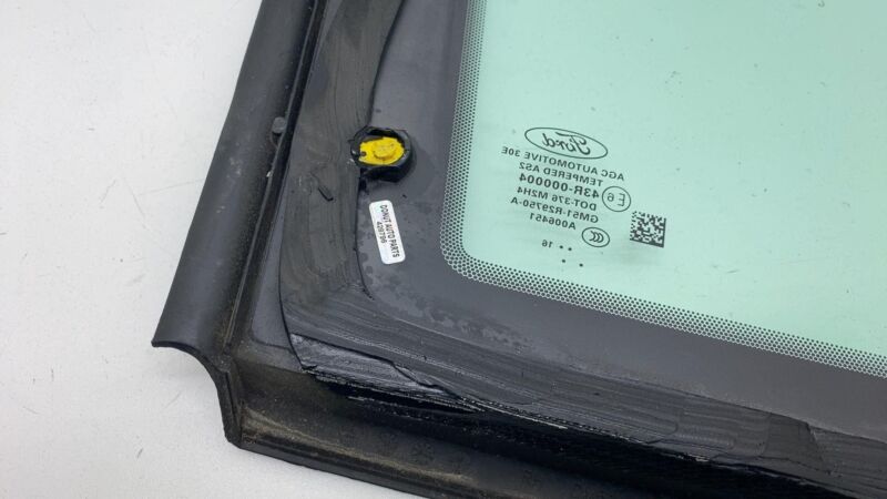 DM51-R29750-AA 2013-2018 Ford C-Max Rear Passenger Side Corner Quarter QTR Window Glass Right
