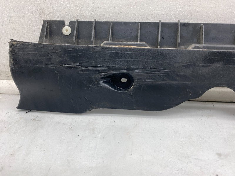 ⭕ 2020-2024 Tesla Model Y MY Right Skirt Rocker Molding Panel Carrier