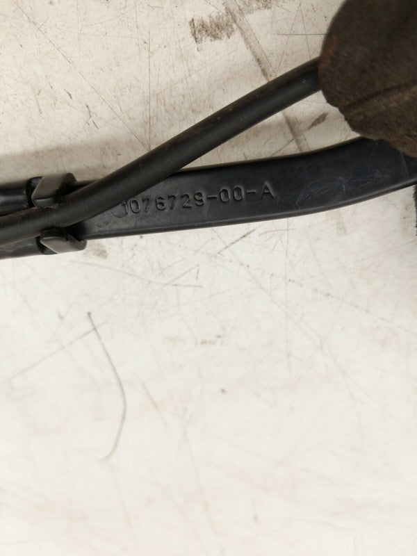 1076729-00-A ⭕ 2017-2022 Tesla Model 3 Front Right Windshield Wiper Arm & Blade 1076729-00-A