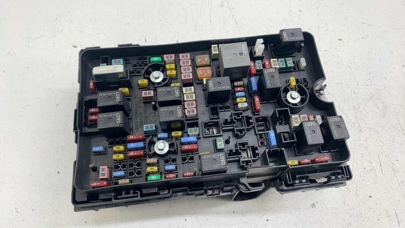 6356-5509 ⭕2025 Chrysler Pacifica Engine Fuse Relay Junction Box Module Unit OEM 6356-5509