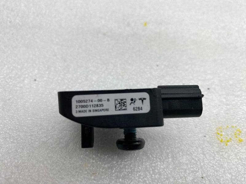 100527400B ⭕12-20 Model S Front Left or Right Acceleration Crash Impact Sensor 1005274-00-B