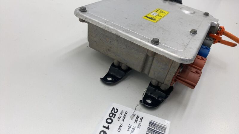 1028843 00 C 2012-2015 Tesla Model S MS Front High Voltage Junction Box Distribution Assembly