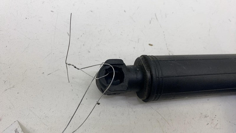 A 297 890 01 00 ⭕ 2022 Mercedes EQS 450+ Driver Left Side Tailgate Shock Strut Lift A2978900100