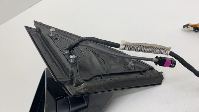 A 166 810 33 00 2016-2019 Mercedes-Benz GLE350 Front Driver Exterior Rear View Door Mirror Left