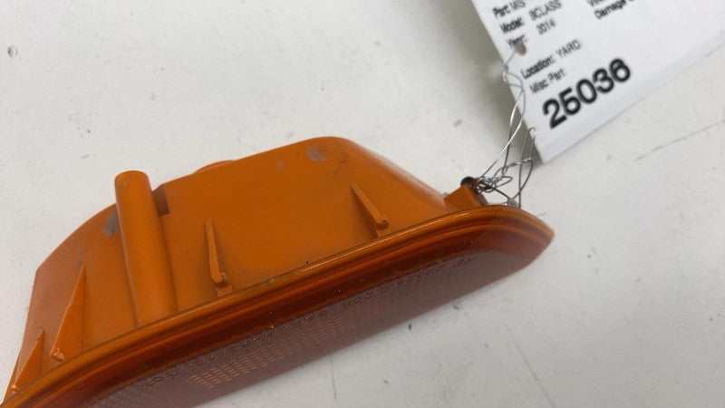 A2429060242 ⭕ 14-17 Mercedes B-Class Front Right Bumper Turn Light Marker Signal A2429060242