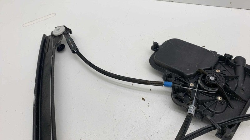 ⭕ 2017-2023 Tesla Model 3 Front Right Door Window Regulator & Motor 10