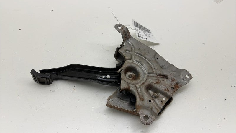 23398607 ⭕ 2014-2018 Chevy Silverado 1500 Emergency Parking Brake Pedal Lever 23398607