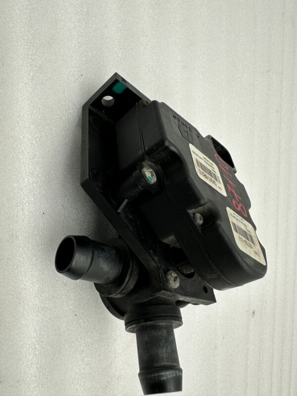 6007384 00 B 2012-2020 Tesla Model S MS Water Pump Cooling System Electric Motor Assembly OEM