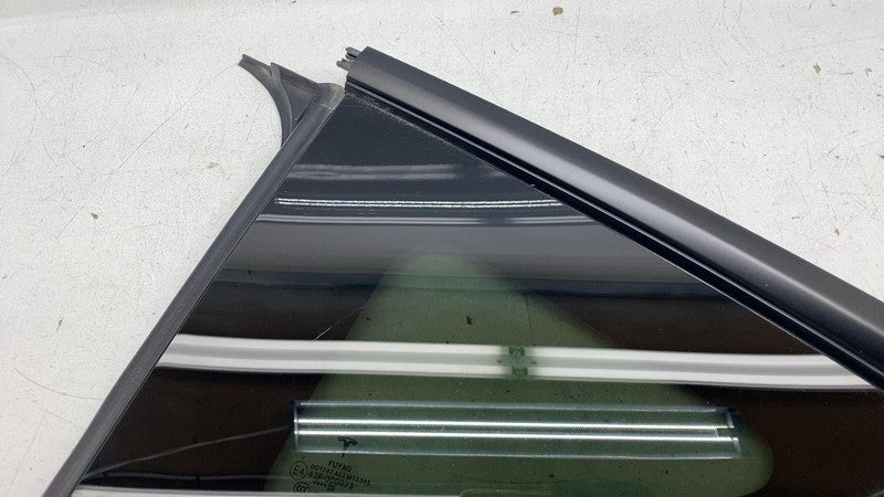 ⭕ 2020-2023 Tesla Model Y Rear Driver Side Quarter Window QTR Glass Le