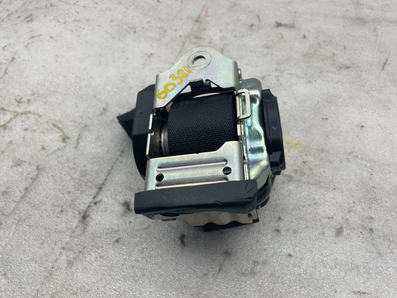 1081281 01 F ⭕17-23 Tesla Model 3 Rear Left or Right 2nd Row Seat Belt Retractor 1081281-01-F
