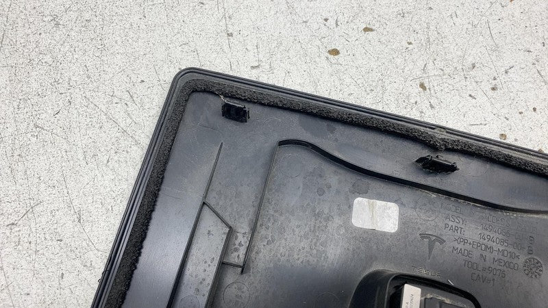 ⭕ 2020-2023 Tesla Model Y Frunk Access Panel & Child Safety Switch 149