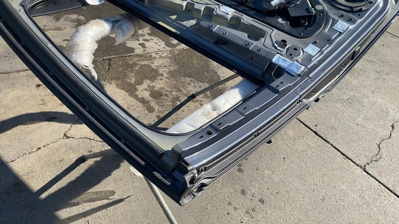 1028791-00-K ⭕ 2016-2023 Tesla Model X Rear Right Passenger Falcon Door Shell Panel Gray PMNG