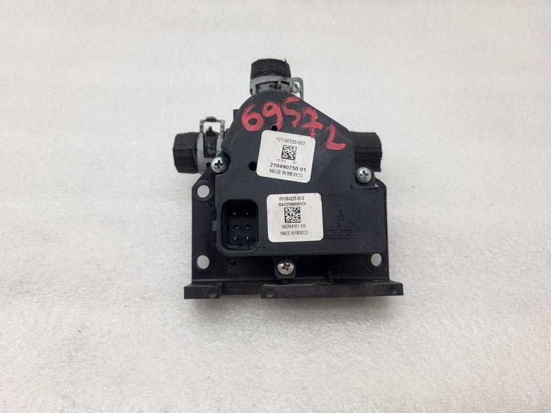 106422550E 2016-2020 Tesla Model X Coolant Pump Cooling Valve Actuator 3-Way 1064225-50-E