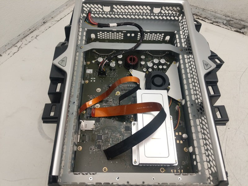 145073700B ⭕ 16-20 Model S X Infotainment Media Control Unit MCU2 (No Screen) 1451809-00-H