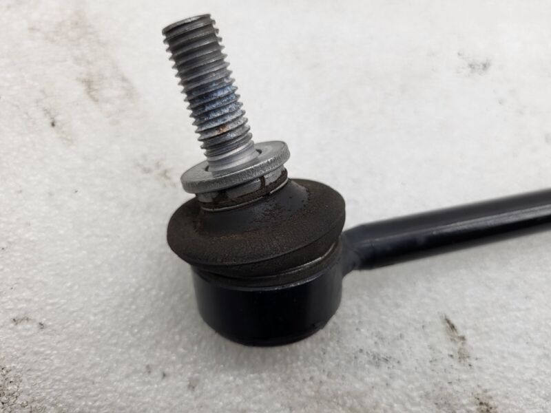 1044391 00 D 2017-2023 Tesla Model 3 Y Front Driver Side Stabilizer Sway Bar End Link Left LH