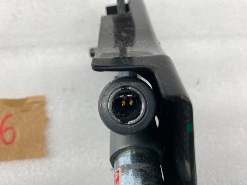 1004532 00 B ⭕ 12-15 Model S Front Driver Side Outboard Lap Pretensioner Left LH 1004532-00-B