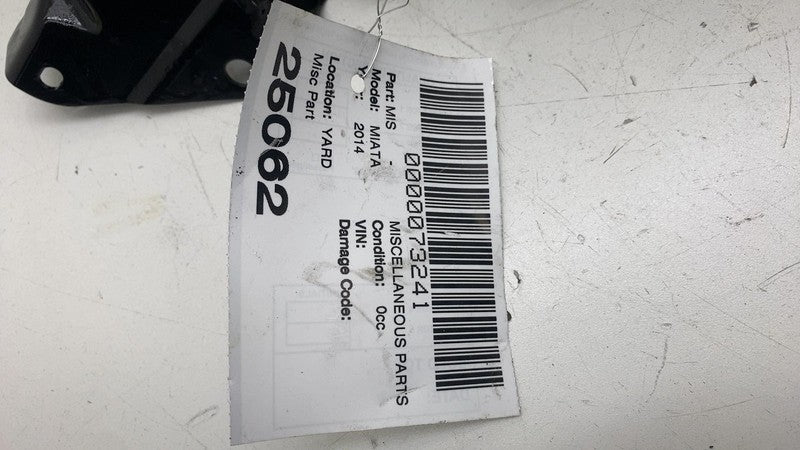 ⭕ 2006-2015 Mazda MX-5 Miata PAIR Left & Right Rubber Stopper Grommet Bracket