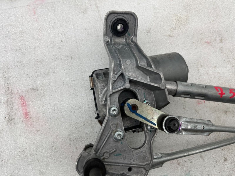 1658936 00 A ⭕ 20-23 Model Y Front LHD Windshield Wiper Linkage Module and Motor 1658936-00-A