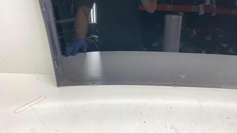 E2 43R-0115134 ⭕ 24-25 Model 3 Front Middle Panoramic Sun Moon Roof Window Glass 1587892-00-A