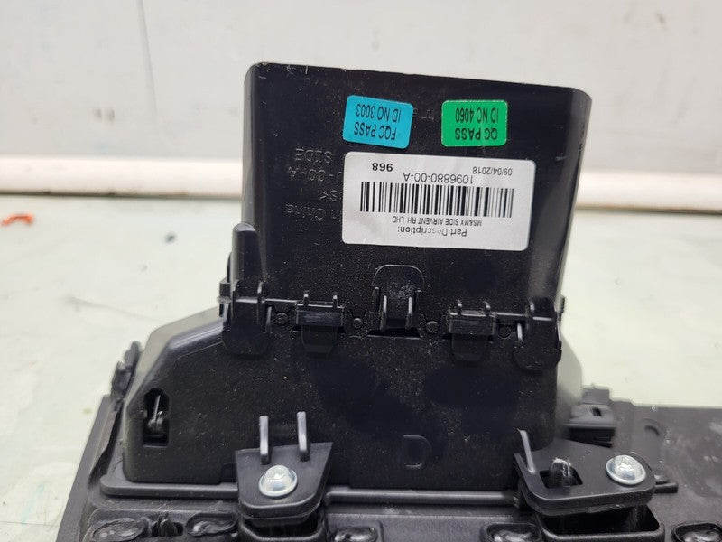 109687700A ⭕16-20 Model X SET of Dash A/C Air Vent Outlet Dashboard Trim Panel 1042772-12-C