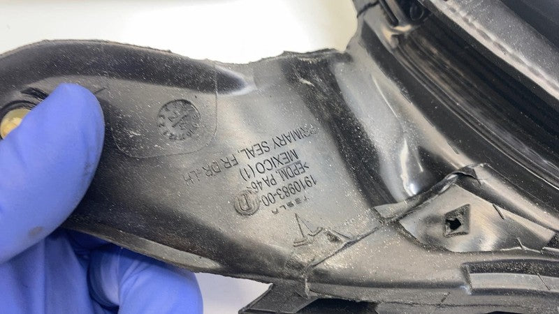 191098300E ⭕ 24-25 Model 3 Front Left Primary Body Weatherstrip Rubber Seal LH 1910983-00-E