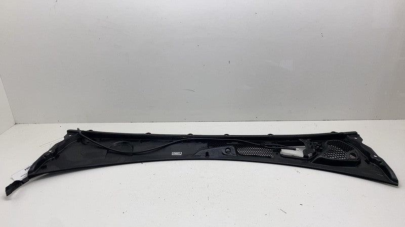 31694300 ⭕2021 2022 2023 Polestar 2 Front Windshield Wiper Cowl Panel Grille OEM 31694300