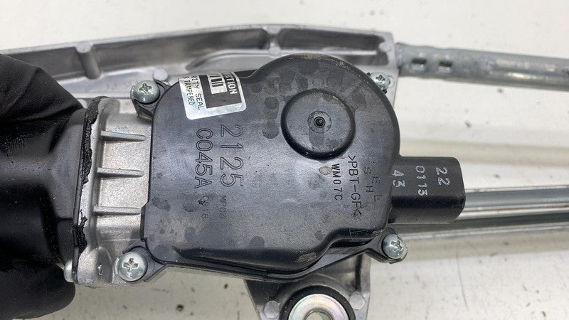 PT00002043-K ⭕22-24 R1T R1S Front Windshield Wiper Linkage Transmission w/ Motor PT00002043-K