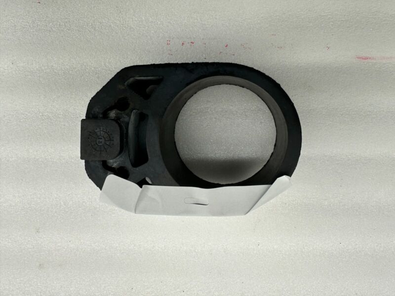 2012-2015 Tesla Model S MS Auxiliary Water Coolant Battery Cooling Pump Bracket