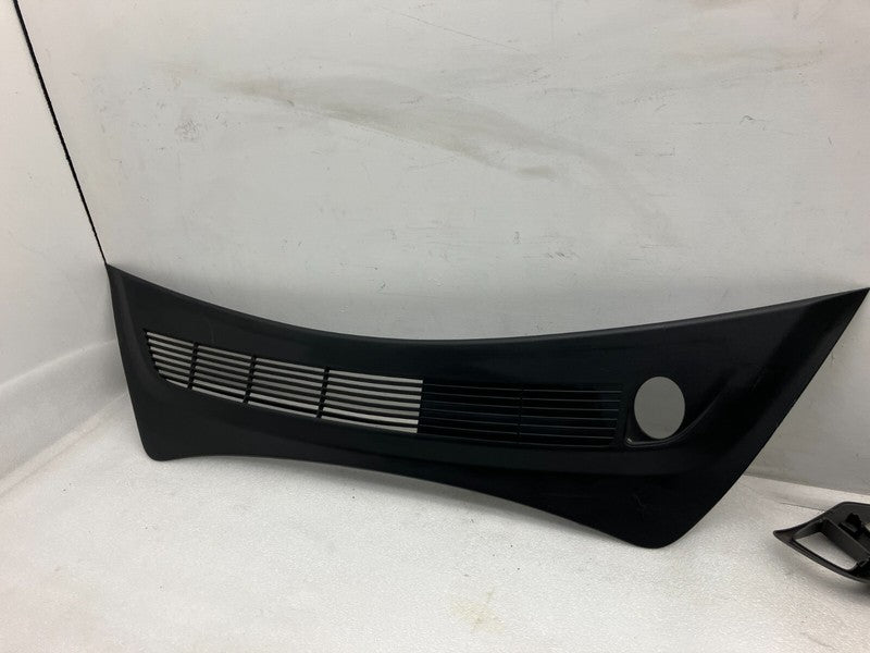 1081675 00 B ⭕17-23 Model 3 Rear Underhood Apron Windshield Cowl Vent Cover Trim 1081675-00-B