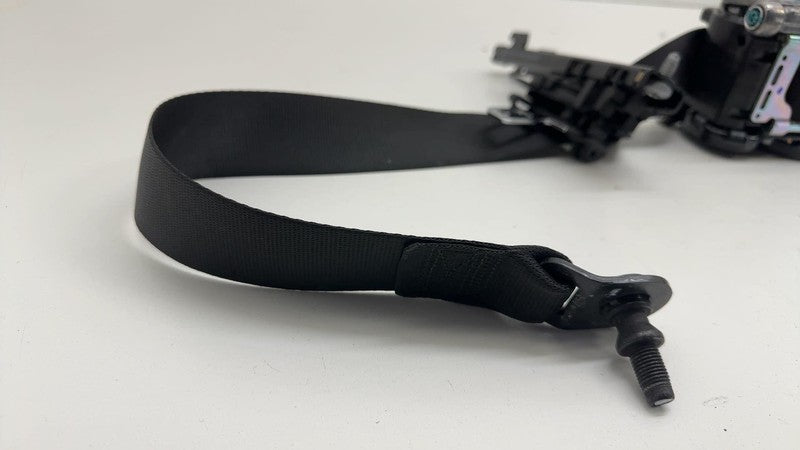 0589-P1-000249 ⭕ 2014-2015 Mercedes-Benz B Electric Drive Front Right Seatbelt & Retractor Assy