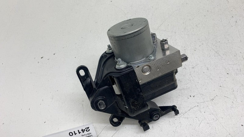 ⭕ 20-24 Tesla Model Y Anti-Lock Brake System ABS Pump Module Unit 1044