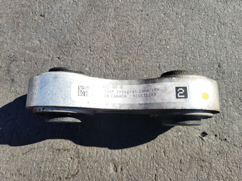 102142200B 2012-2020 Tesla Model S Rear Left or Right Suspension Wishbone Integral Link OEM