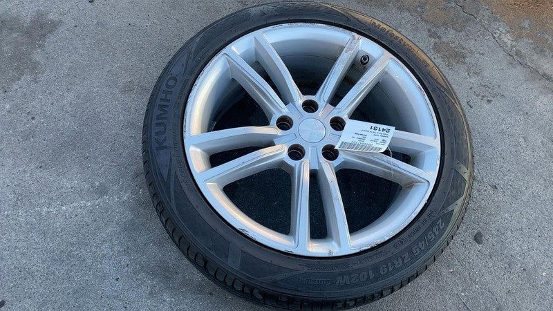 ⭕ 2012-2015 Tesla Model S Wheel Rim 19x8.0+40mm + Tire 245/45 ZR19 600