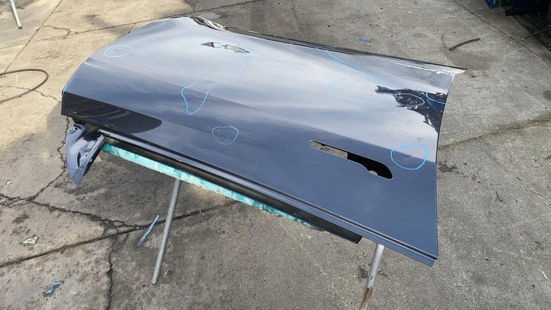 ⭕20-24 Tesla Model Y Front Passenger Side Door Shell Panel Right OEM G