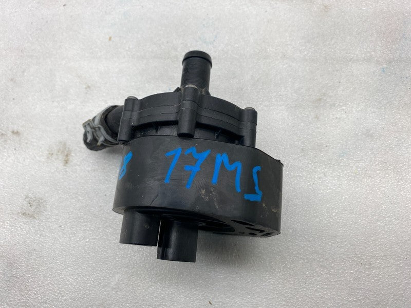 1035348 00 F 2015-2021 Tesla Model S X Front Cooling System Coolant Pump Assy 103534800F Used