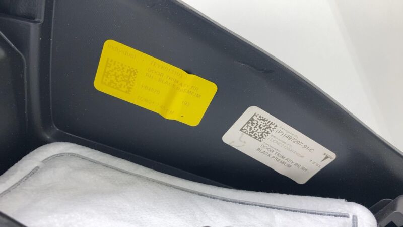 1497297-91-C ⭕ 2020-2023 Tesla Model Y Rear Right Door Panel Trim Card Black RH 1497297-91-C