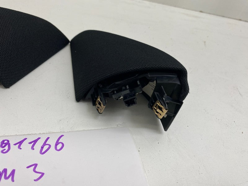 109568600E 17-23 Model 3 Front Left & Right Audio Tweeter Speaker 1095686-00-E/1095657-00-E