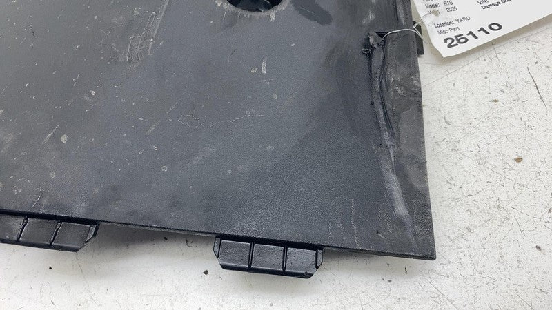 PT00742037A ⭕ 2025 Rivian R1S Rear Passenger Rocker Molding Cover Panel Right PT00742037-A