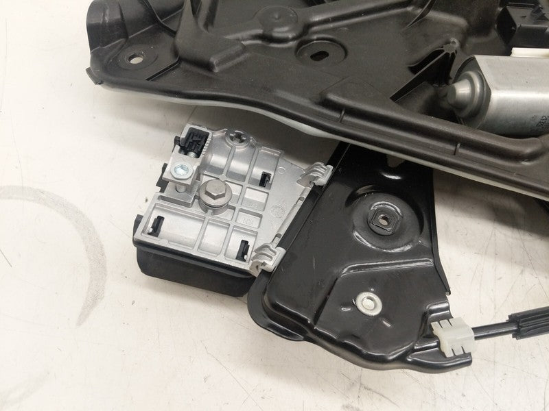 ⭕ 20-24 Tesla Model Y Rear Passenger Right Window Regulator & Motor 14