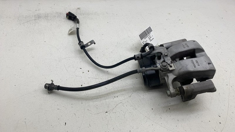 1044624-00-H ⭕ 2017-2025 Tesla Model 3 Rear Right Caliper + Brake Hose Line BASE 1044624-00-H