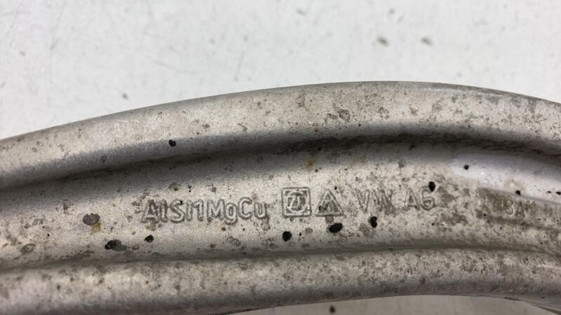 4M0 407 695 C 19-23 Audi E-Tron Quattro Front Left Lower Suspension Control Arm AWD 4M0407695C