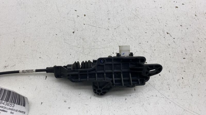 150039700E ⭕ 20-23 Model Y 3 Hood Latch Double Pull Single Actuator w/ Cable 1500397-00-E
