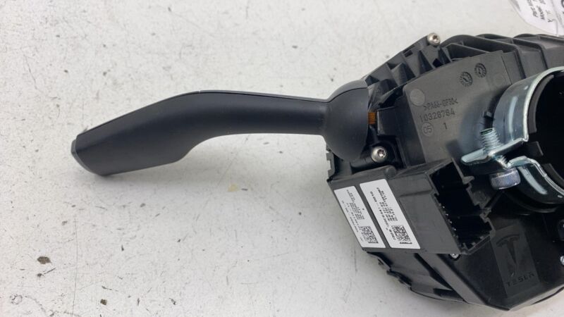 109766200O 2017-2024 Tesla Model 3 Y Turn Signal Headlight Wiper Flasher Combination Switch