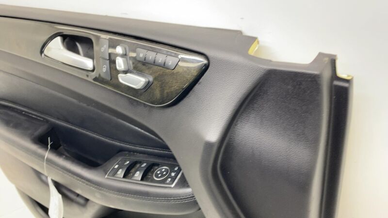 2016-2019 Mercedes-Benz GLE350 Front Driver Side Door Panel Trim Cover Left LH