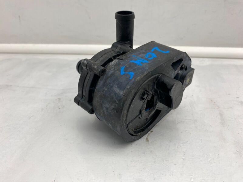 2016-2020 Tesla Model S MS Auxiliary Coolant Water Pump Assembly 1057235-00-G